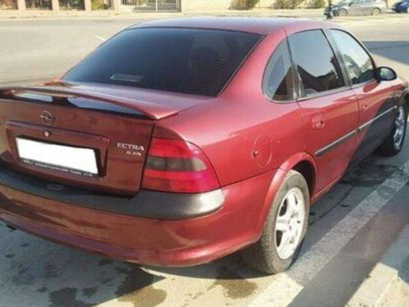 Opel Vectra, 1996 il, 1.8 L, 274 000 km