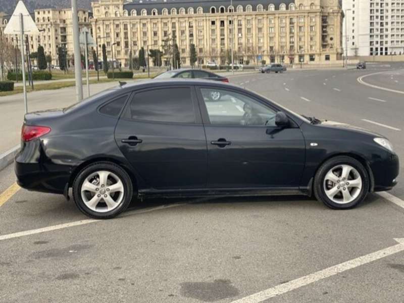 Hyundai Elantra, 2007 il, 2.0 L, 211 000 km