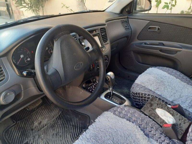 Kia Rio, 2009 il, 1.4 L, 242 500 km
