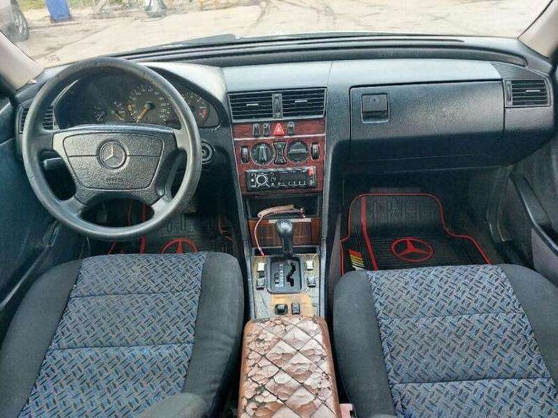 Mercedes C 180, 1995 il, 1.8 L, 230 000 km