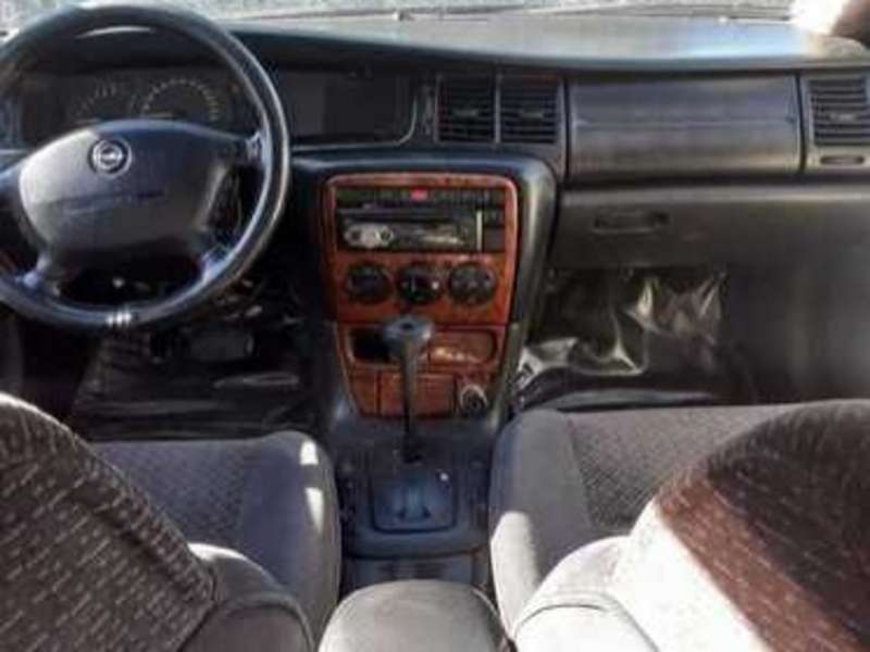 Opel Vectra, 1996 il, 2.0 L, 180 000 km
