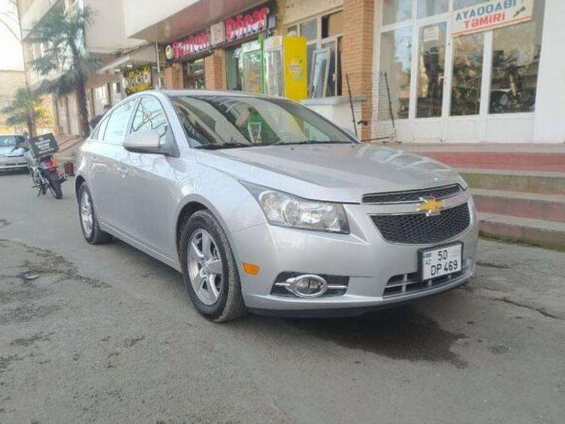 Chevrolet Cruze, 2011 il, 1.4 L, 180 000 km