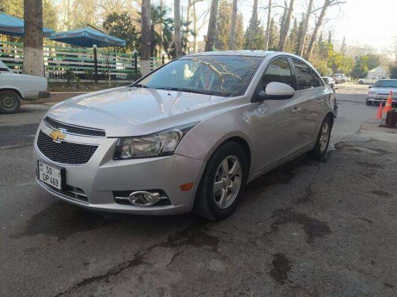 Chevrolet Cruze, 2011 il, 1.4 L, 180 000 km