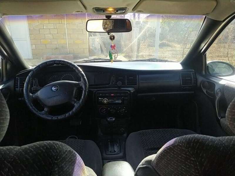 Opel Vectra, 1996 il, 2.0 L, 224 500 km