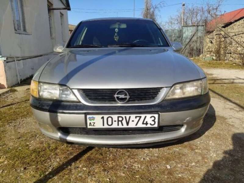 Opel Vectra, 1996 il, 2.0 L, 224 500 km