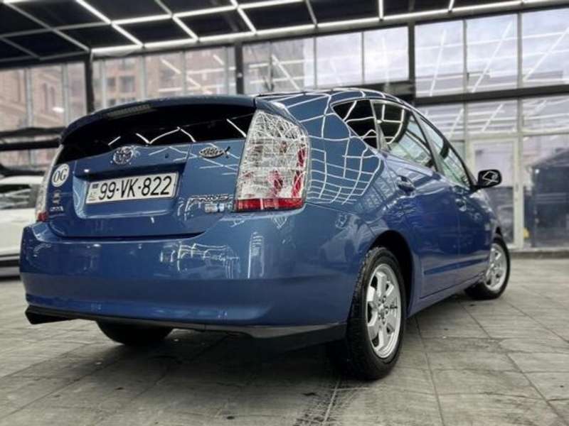 Toyota Prius, 2006 il, 1.5 L, 100 000 km