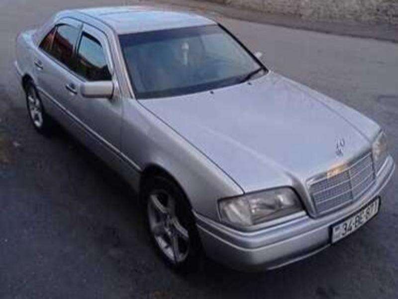 Mercedes C 180, 1995 il, 1.8 L, 361 111 km