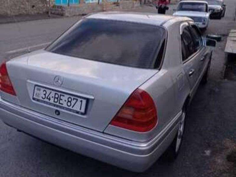Mercedes C 180, 1995 il, 1.8 L, 361 111 km
