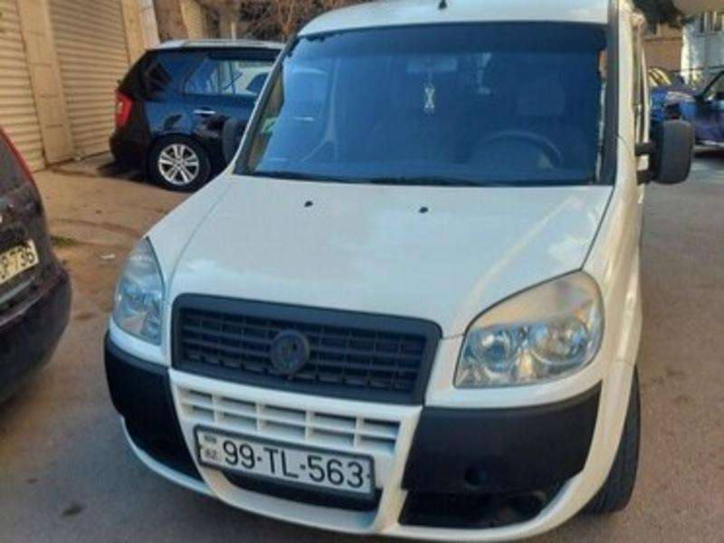 Fiat Doblo, 2012 il, 1.3 L, 265 340 km