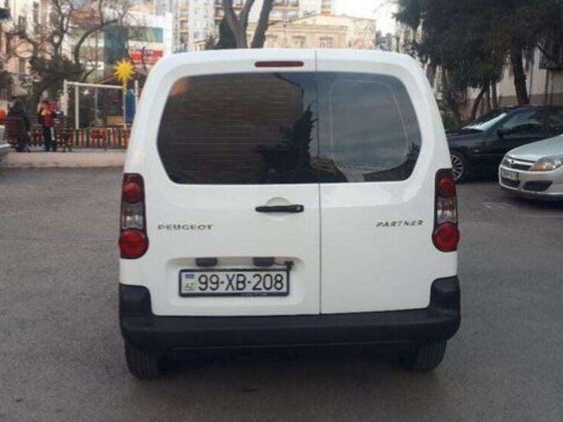 Peugeot Partner, 2014 il, 1.6 L, 230 000 km