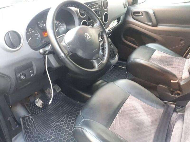 Peugeot Partner, 2014 il, 1.6 L, 230 000 km