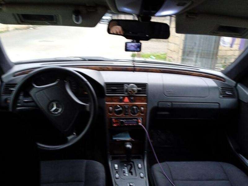 Mercedes C 180, 1995 il, 1.8 L, 280 000 km
