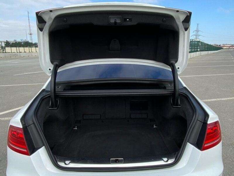 Audi A8, 2011 il, 4.2 L, 156 000 km