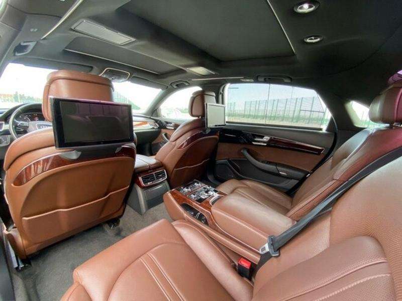 Audi A8, 2011 il, 4.2 L, 156 000 km