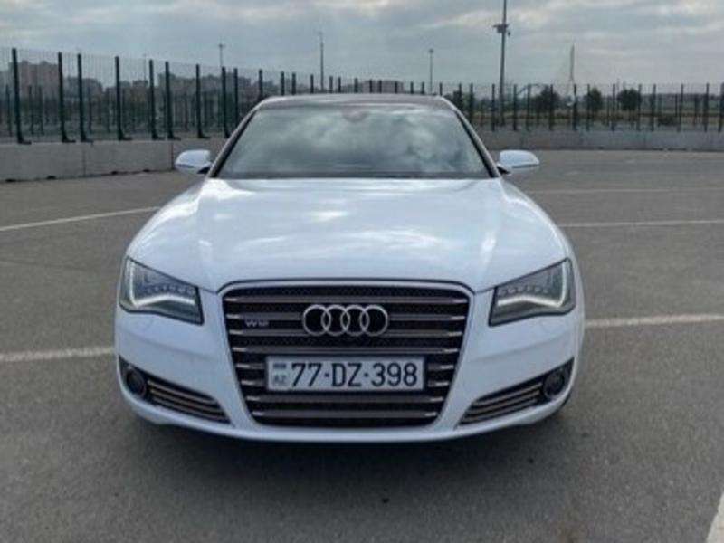 Audi A8, 2011 il, 4.2 L, 156 000 km