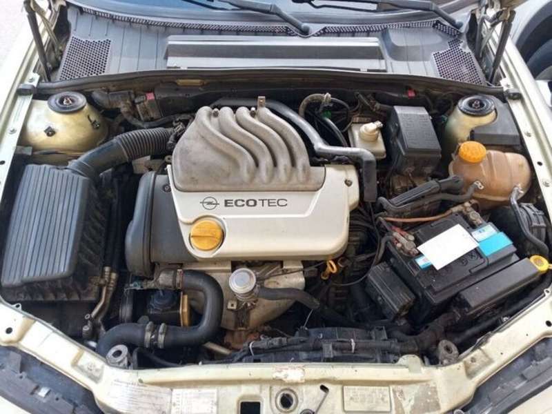 Opel Vectra, 1996 il, 1.6 L, 475 000 km