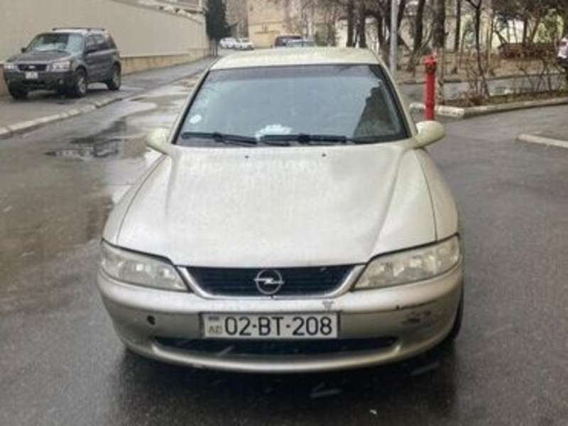 Opel Vectra, 1996 il, 1.6 L, 475 000 km