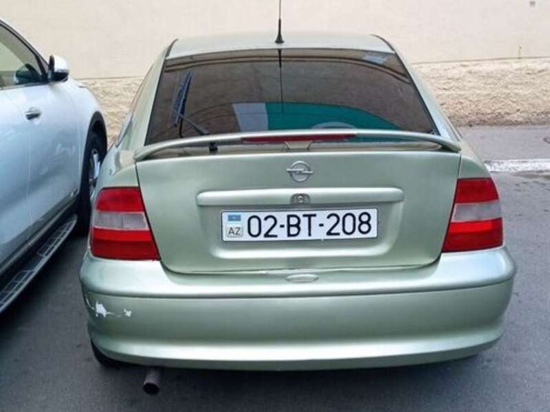 Opel Vectra, 1996 il, 1.6 L, 475 000 km