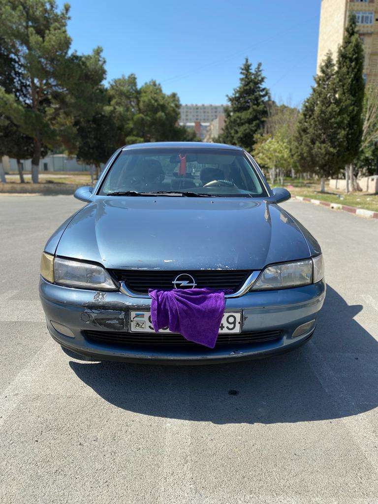 Opel Vectra, 1998 il, 0.15 L, 300 000 km