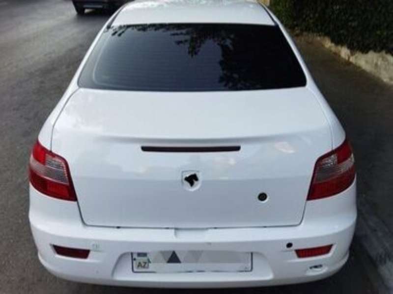 Iran Khodro Runna, 2014 il, 1.6 L, 190 000 km