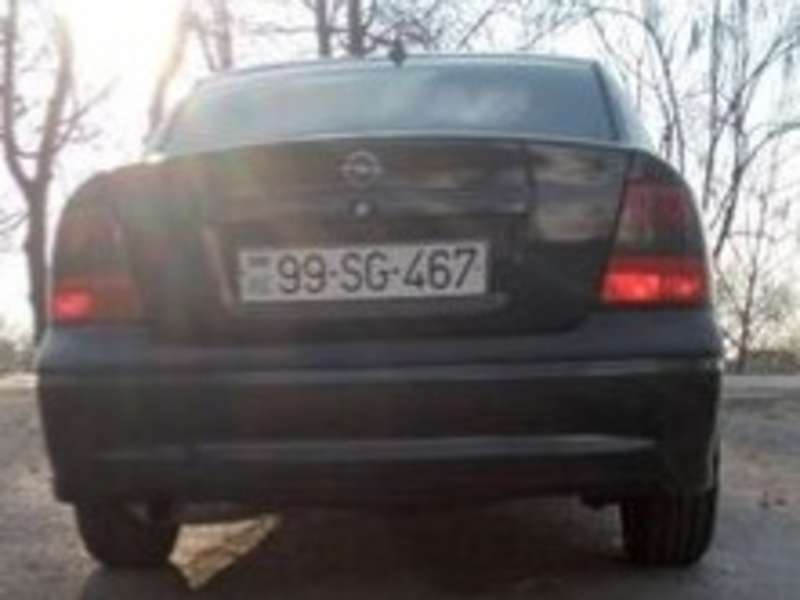 Opel Vectra, 1996 il, 2.0 L, 425 852 km