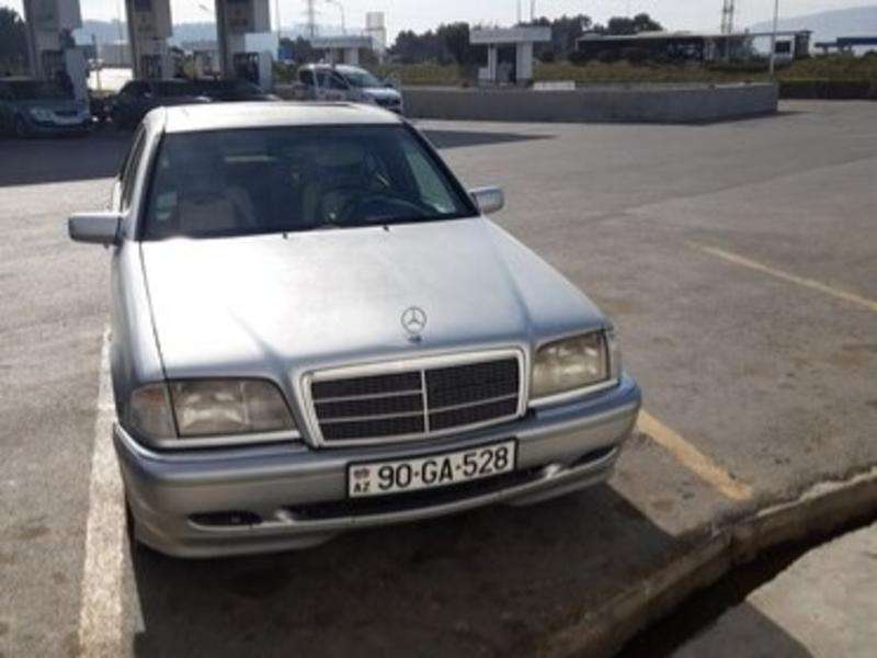 Mercedes C 180, 1995 il, 1.8 L, 365 000 km