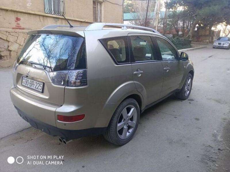 Mitsubishi Outlander, 2007 il, 3.0 L, 180 000 km