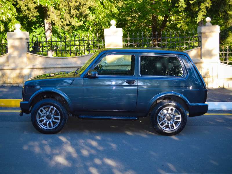 LADA (VAZ) Niva, 2019 il, 1.7 L, 30 300 km
