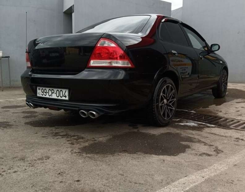 Nissan Sunny, 2011 il, 1.6 L, 250 000 km