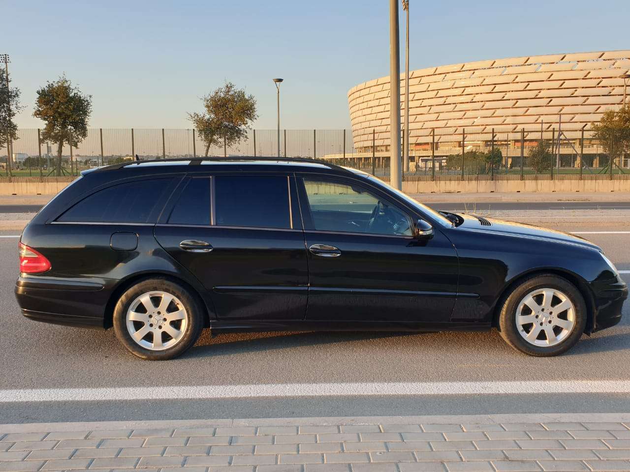 Mercedes E 220, 2006 il, 2.2 L, 307 000 km