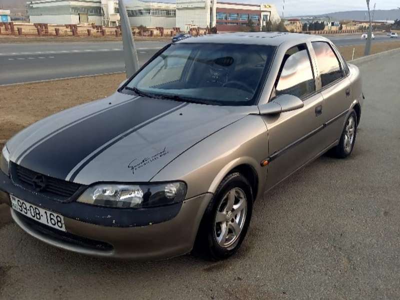 Opel Vectra, 1996 il, 1.8 L, 325 600 km