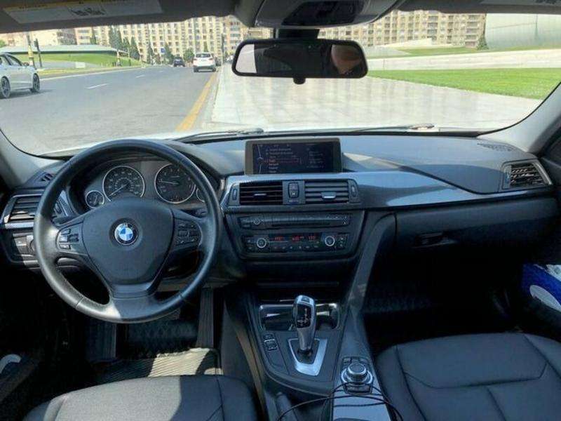 BMW 328, 2012 il, 2.0 L, 175 000 km