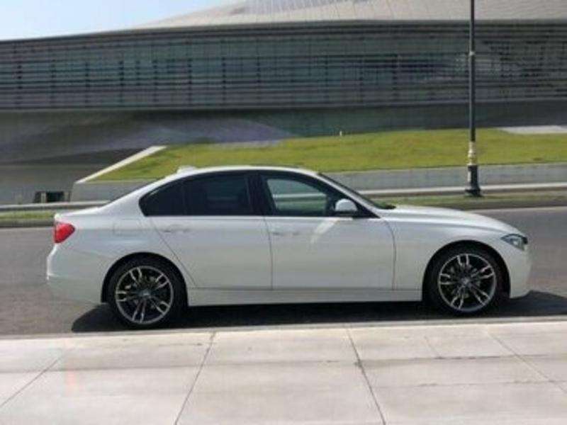 BMW 328, 2012 il, 2.0 L, 175 000 km