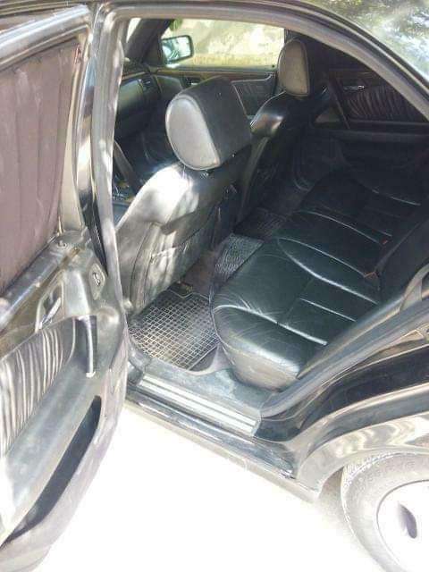Mercedes E 280, 1996 il, 2.8 L, 150 000 km