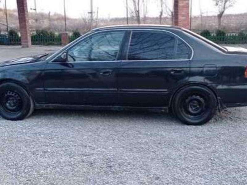 Honda Civic, 1997 il, 1.6 L, 160 000 km