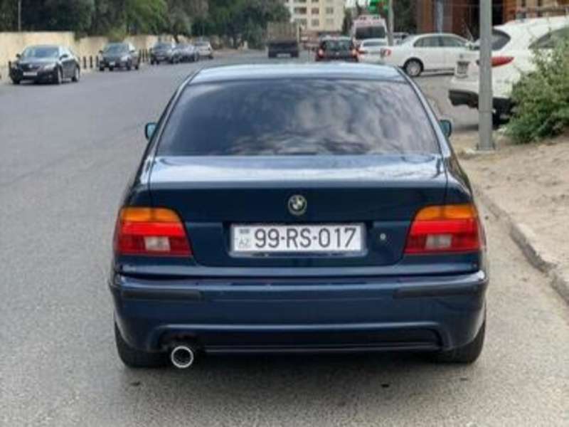 BMW 528, 1997 il, 2.8 L, 220 000 km