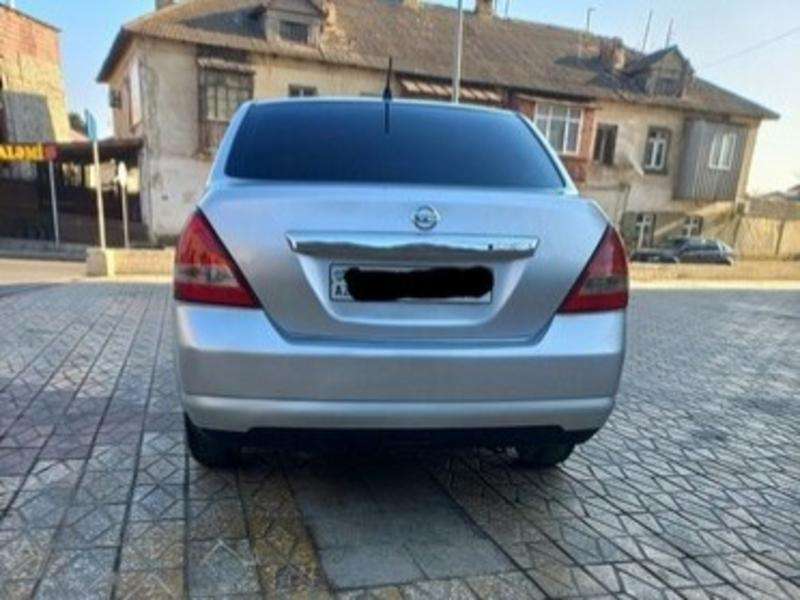 Nissan Tiida, 2008 il, 1.8 L, 169 500 km