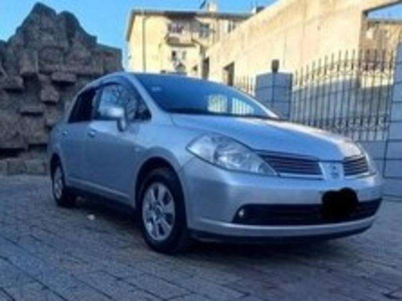 Nissan Tiida, 2008 il, 1.8 L, 169 500 km
