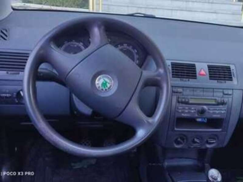 Skoda Fabia, 2006 il, 1.4 L, 157 000 km