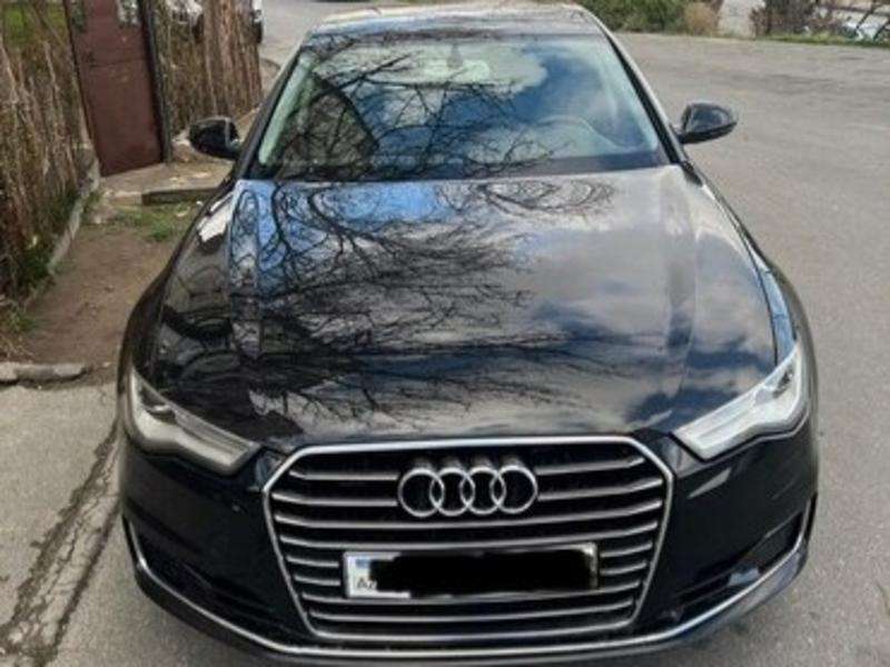 Audi A6, 2015 il, 2.0 L, 153 000 km
