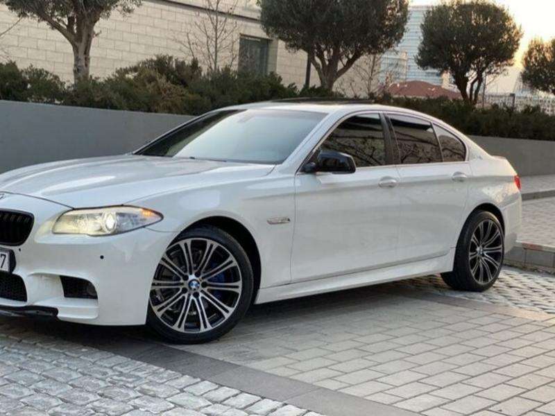 BMW 528, 2013 il, 2.0 L, 236 000 km