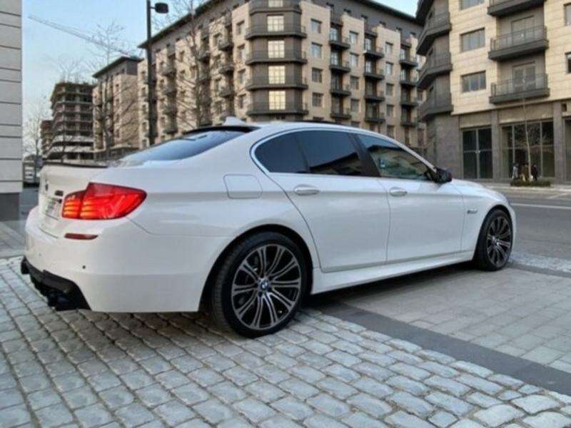 BMW 528, 2013 il, 2.0 L, 236 000 km