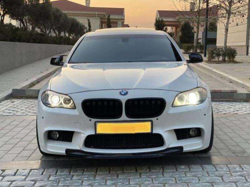 BMW 528, 2013 il, 2.0 L, 236 000 km