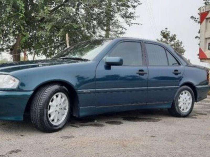 Mercedes C 180, 1995 il, 1.8 L, 249 657 km