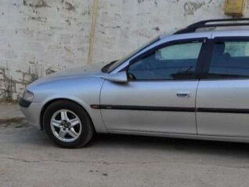 Opel Vectra, 1997 il, 2.0 L, 402 000 km