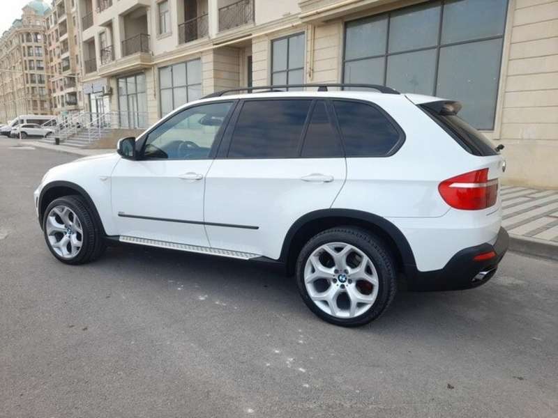 BMW X5, 2007 il, 4.8 L, 280 000 km