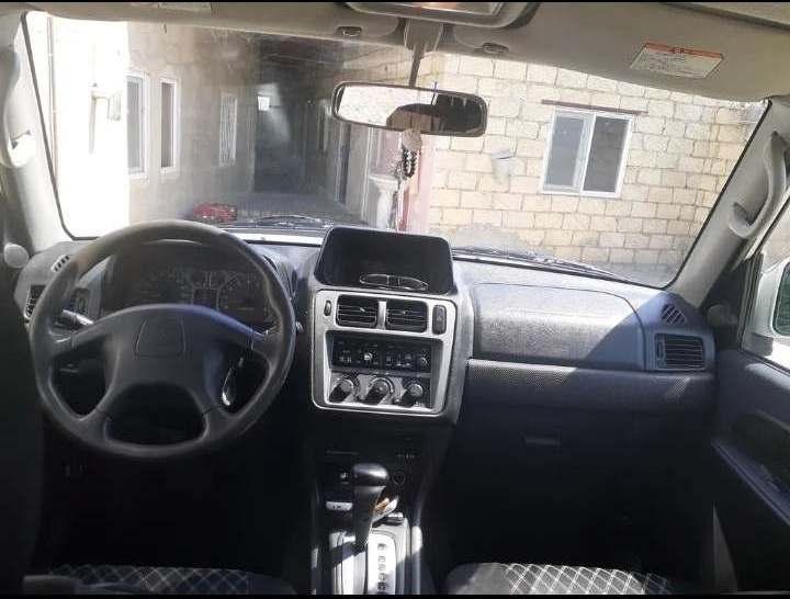 Mitsubishi Pajero iO, 2000 il, 2.0 L, 270 000 km