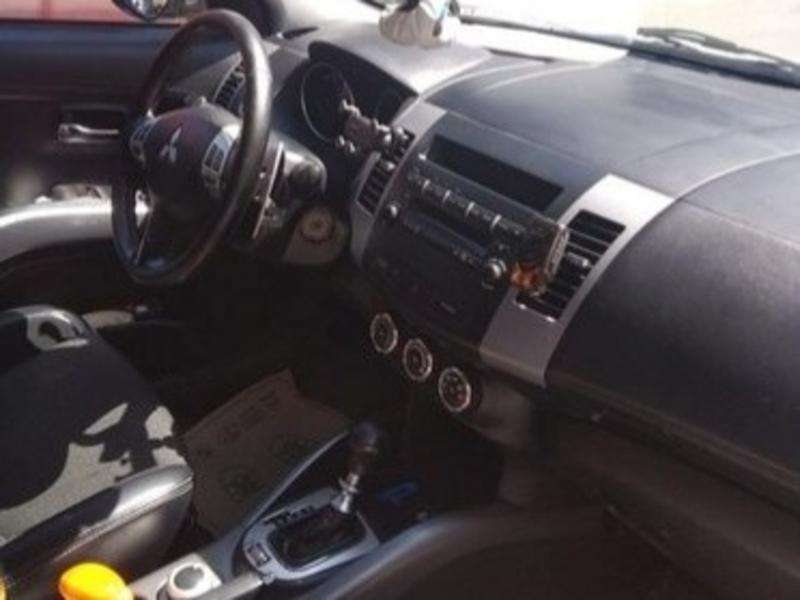 Mitsubishi Outlander, 2011 il, 2.2 L, 296 325 km