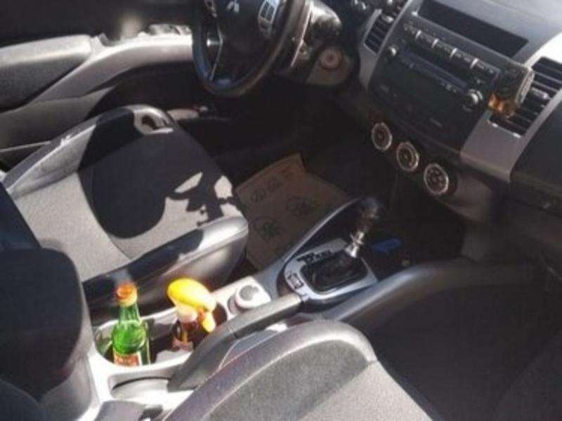 Mitsubishi Outlander, 2011 il, 2.2 L, 296 325 km