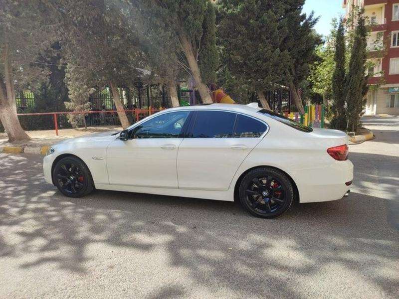 BMW 520, 2016 il, 2.0 L, 118 000 km
